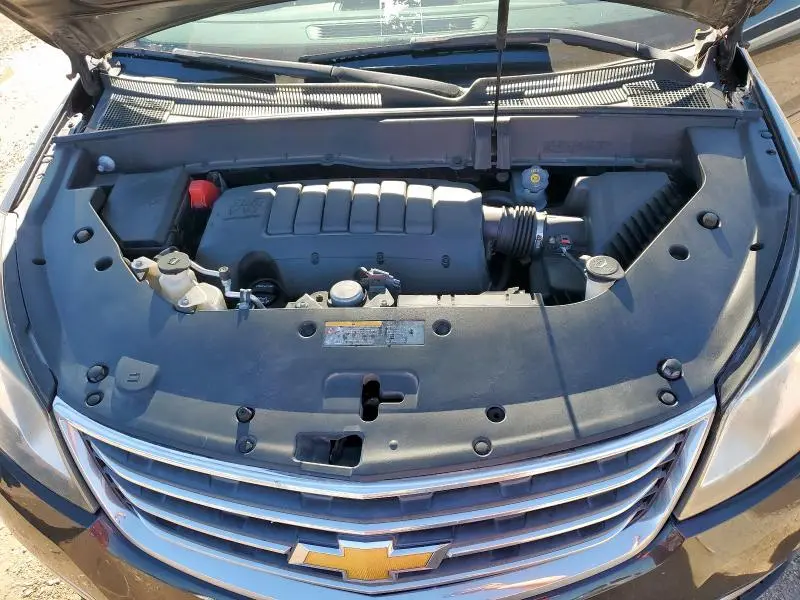 2014 CHEVROLET TRAVERSE LT  