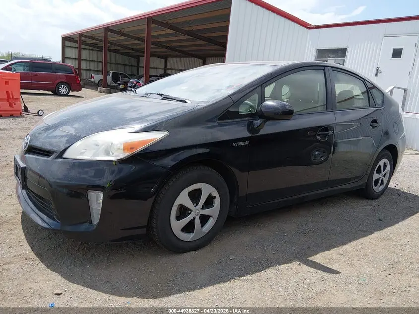 2013 TOYOTA PRIUS TWO