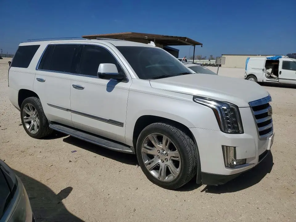2016 CADILLAC ESCALADE LUXURY  