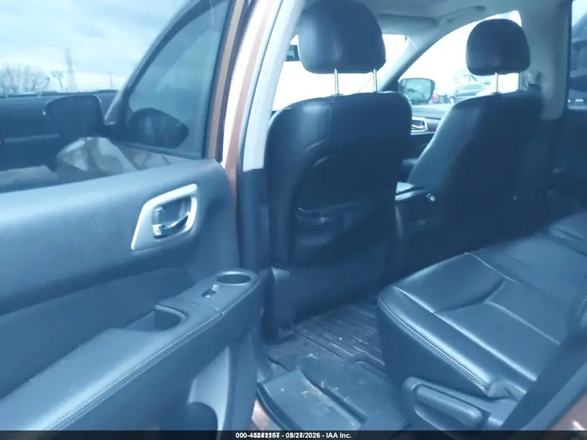 2017 NISSAN PATHFINDER PLATINUM