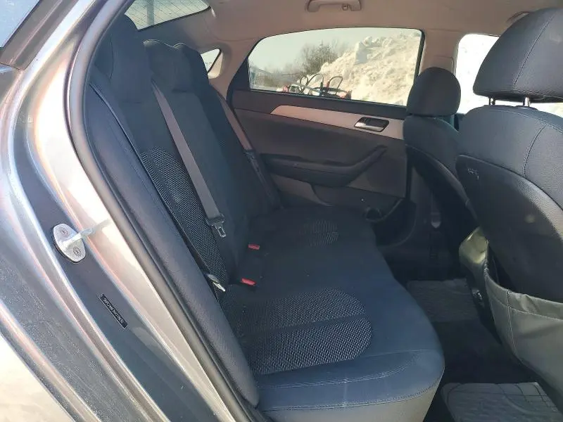 2019 HYUNDAI SONATA SE  