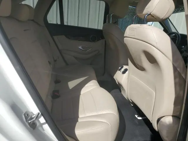 2018 MERCEDES-BENZ GLC 300  