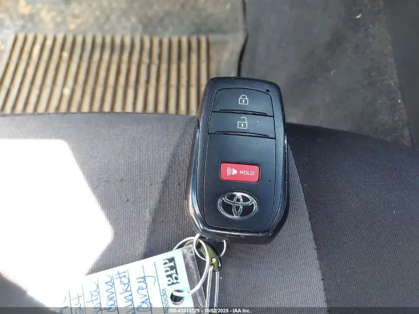 2024 TOYOTA TACOMA SR5 4WD