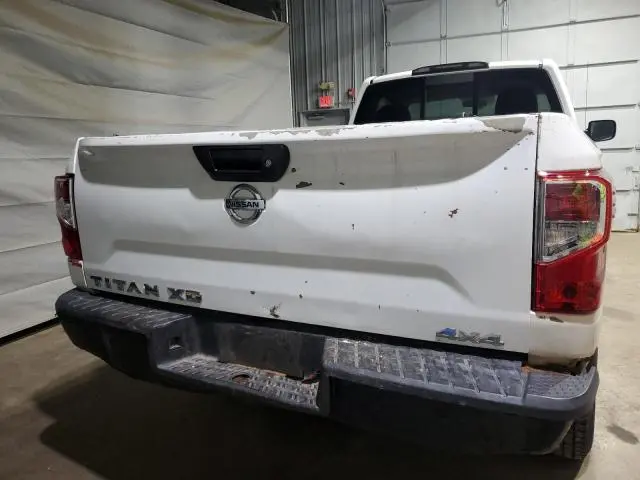 2017 NISSAN TITAN XD S  