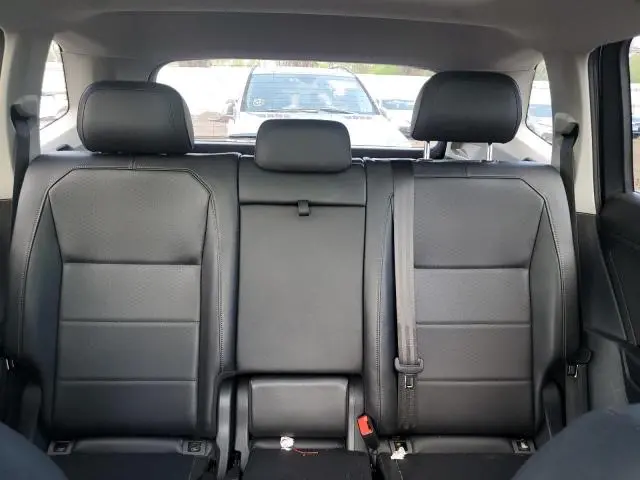 2020 VOLKSWAGEN TIGUAN SE  