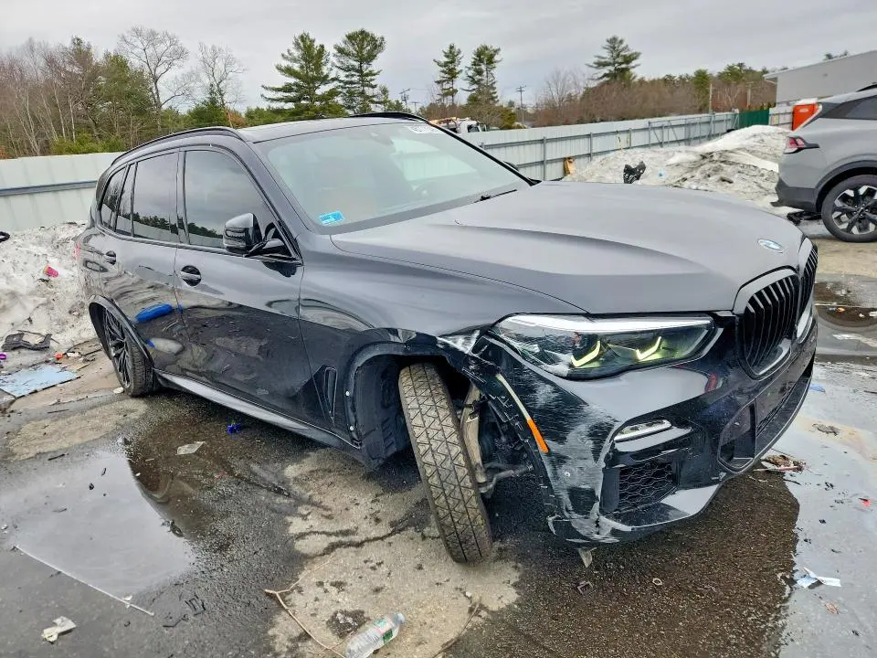 2021 BMW X5   