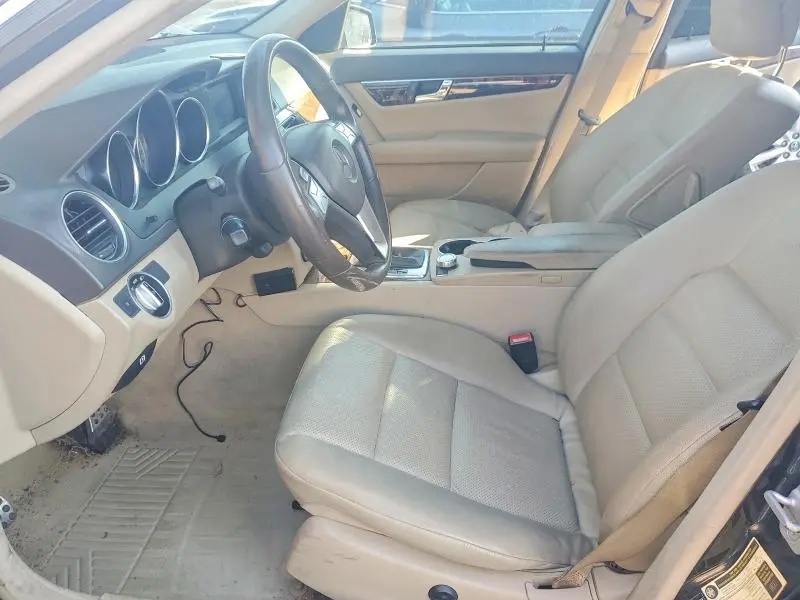 2012 MERCEDES-BENZ C 250  