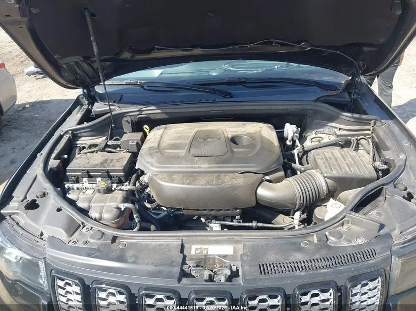 2020 JEEP GRAND CHEROKEE ALTITUDE 4X2