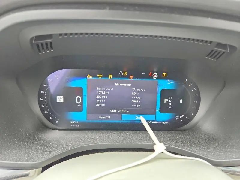 2024 VOLVO XC60 PLUS  