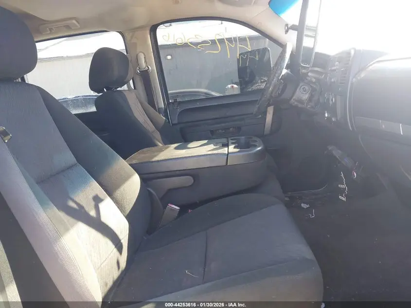 2010 CHEVROLET SILVERADO 3500HD LT