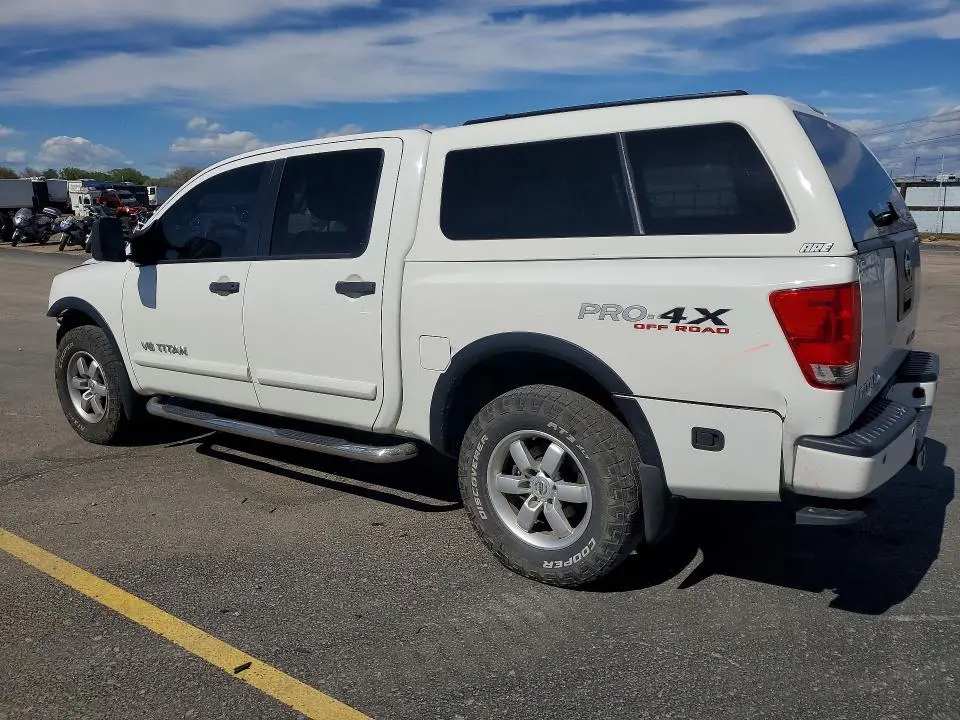 2012 NISSAN TITAN   