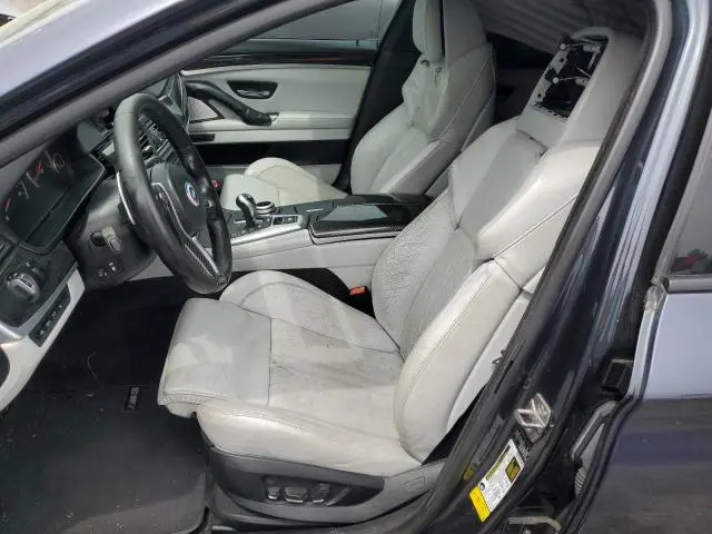 2013 BMW M5   