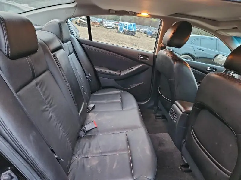 2010 NISSAN ALTIMA BASE  