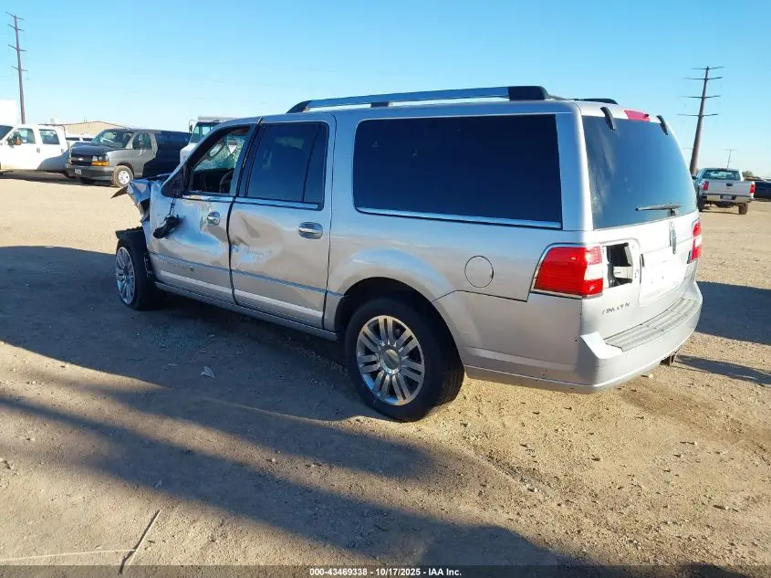 2011 LINCOLN NAVIGATOR L  