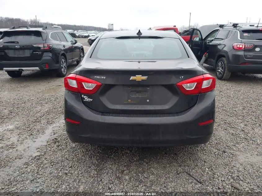 2017 CHEVROLET CRUZE LT AUTO