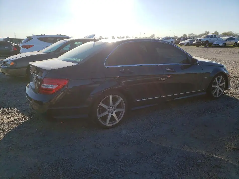 2012 MERCEDES-BENZ C 250  