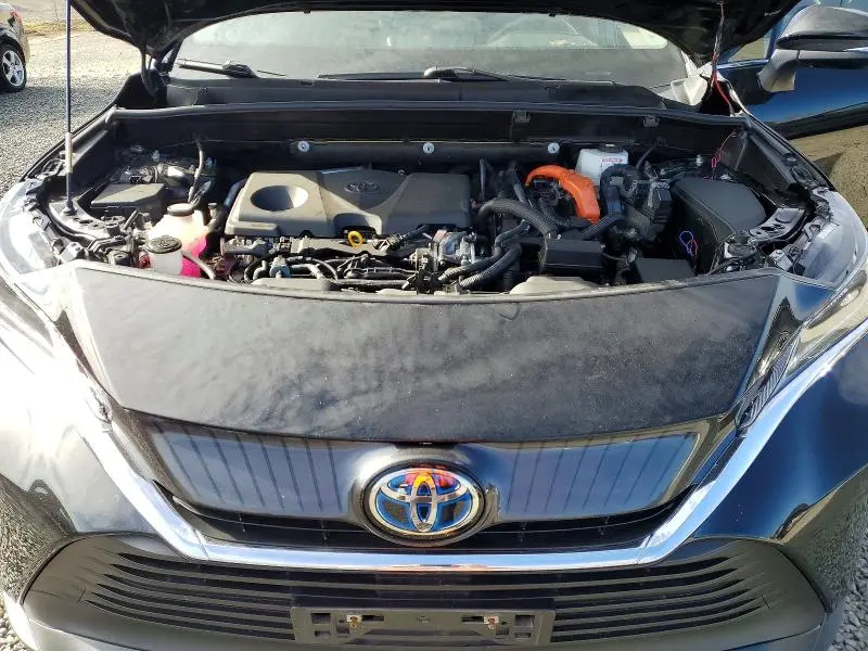 2021 TOYOTA VENZA LE  