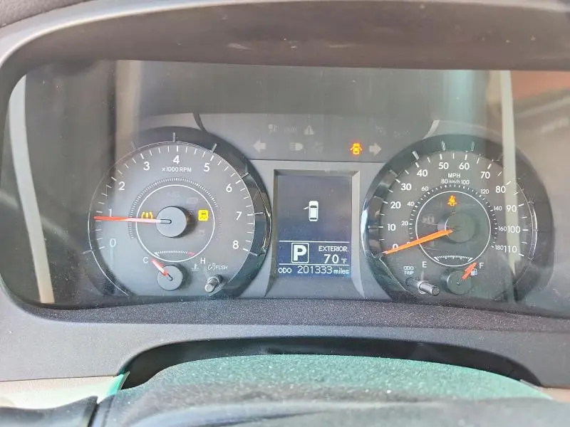 2015 TOYOTA SIENNA LE 8-PASSENGER  