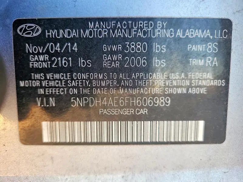 2015 HYUNDAI ELANTRA SE  