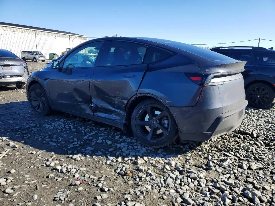 2026 TESLA MODEL Y   