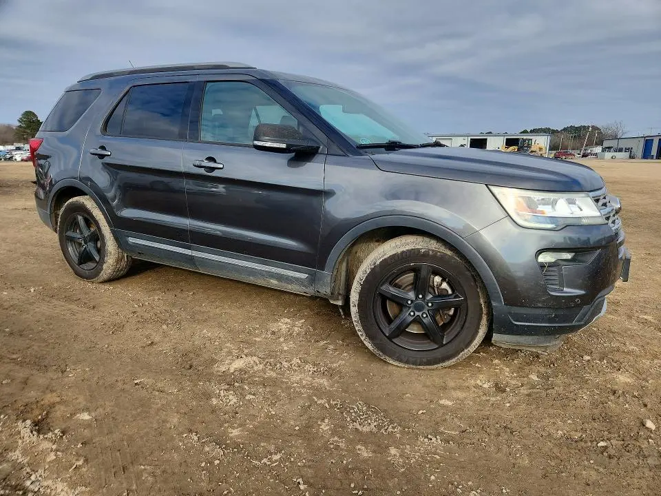2018 FORD EXPLORER XLT  