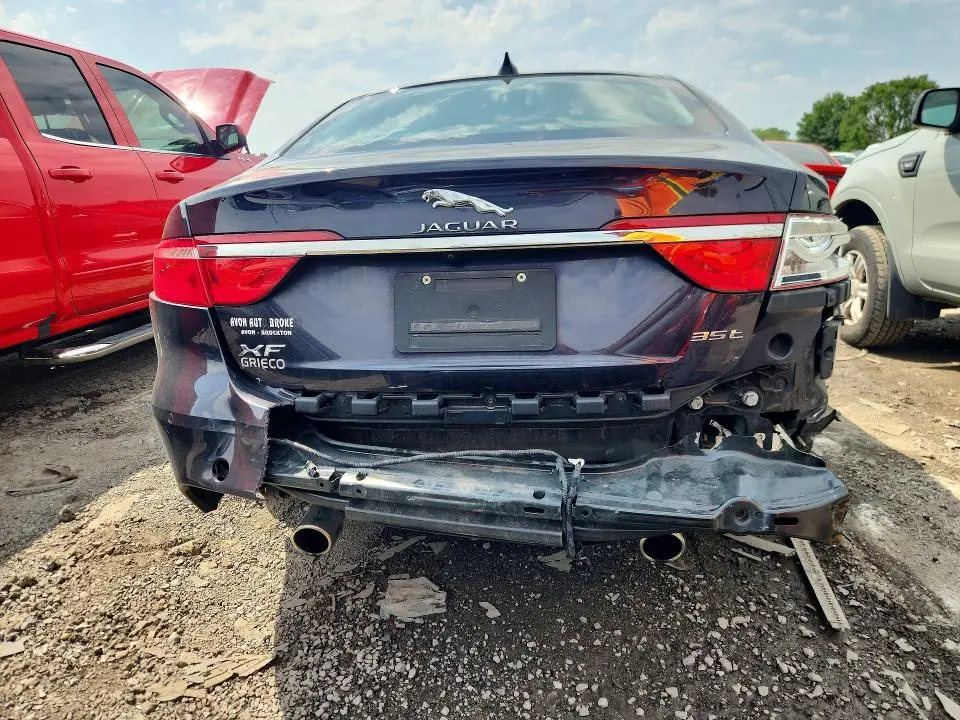 2017 JAGUAR XF PREMIUM  