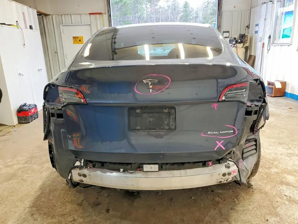 2022 TESLA MODEL Y   