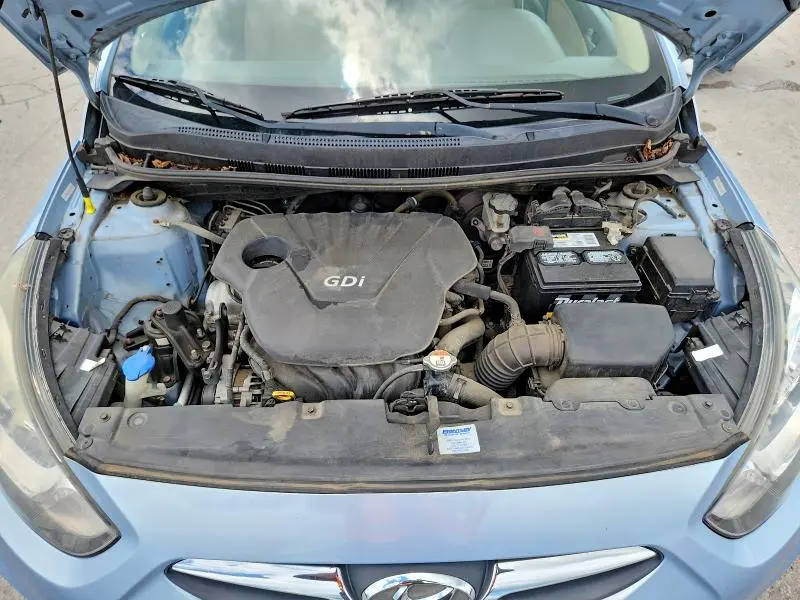 2012 HYUNDAI ACCENT GLS  