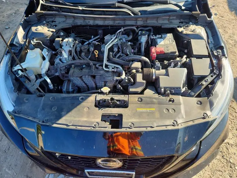 2022 NISSAN ALTIMA SR  