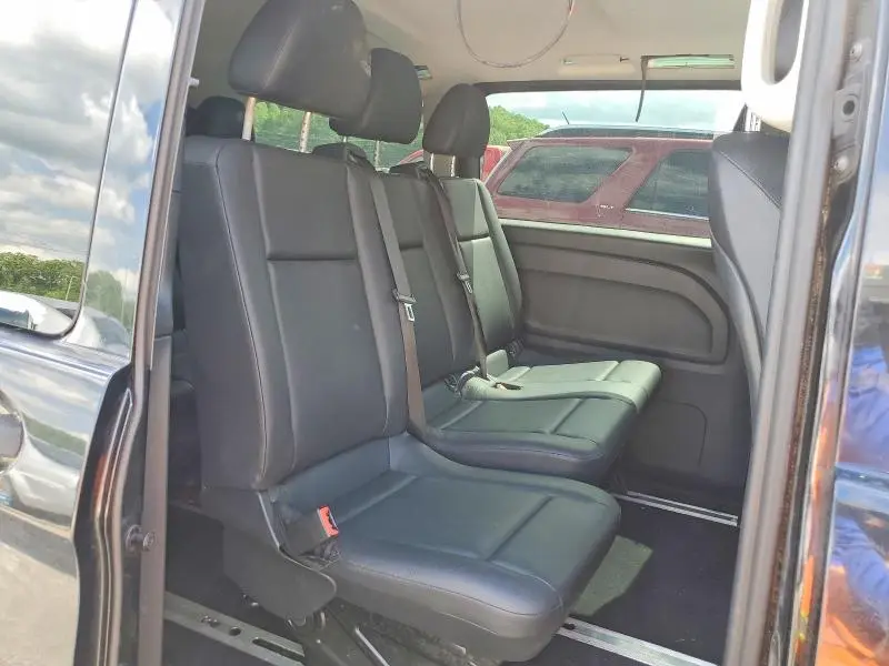 2018 MERCEDES-BENZ METRIS   