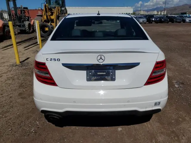 2013 MERCEDES-BENZ C 250  