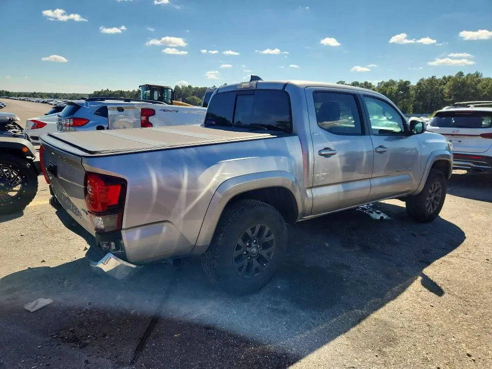 2021 TOYOTA TACOMA SR5 V6  