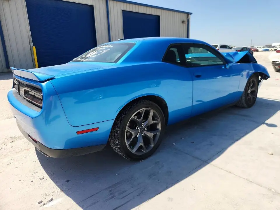 2018 DODGE CHALLENGER SXT  