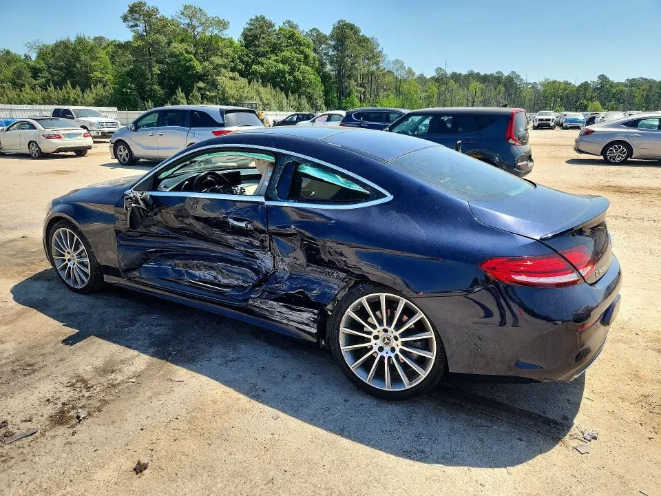 2019 MERCEDES-BENZ C 300  