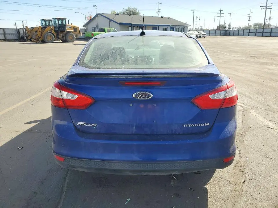 2012 FORD FOCUS TITANIUM  