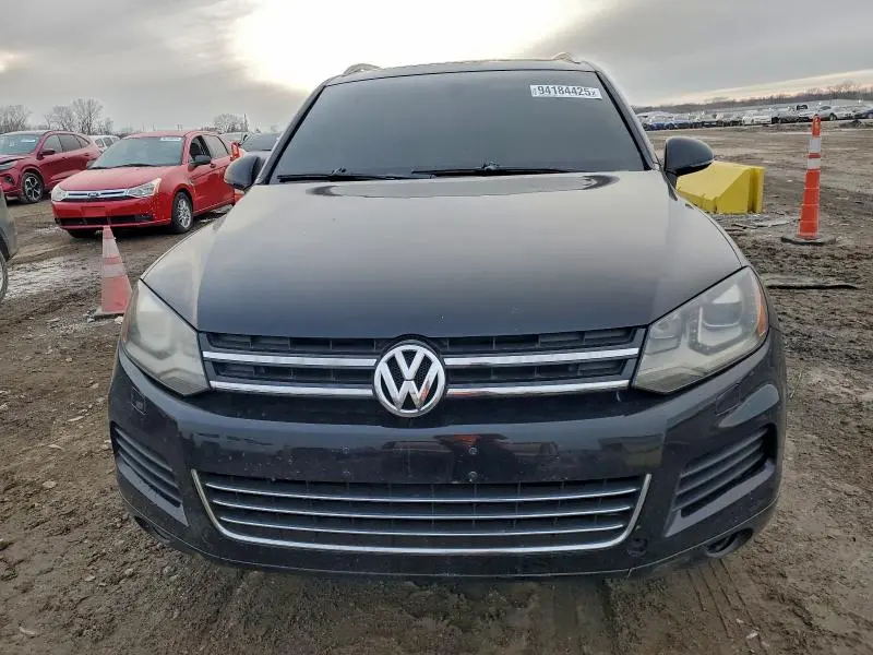 2014 VOLKSWAGEN TOUAREG V6 TDI  