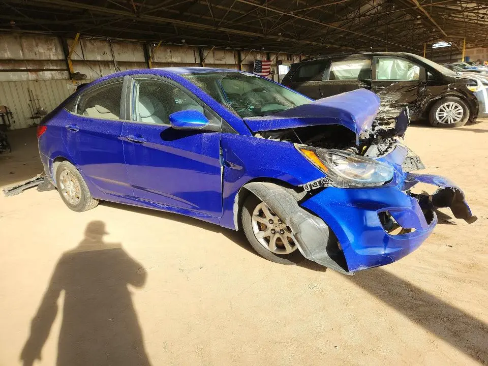 2012 HYUNDAI ACCENT GLS  