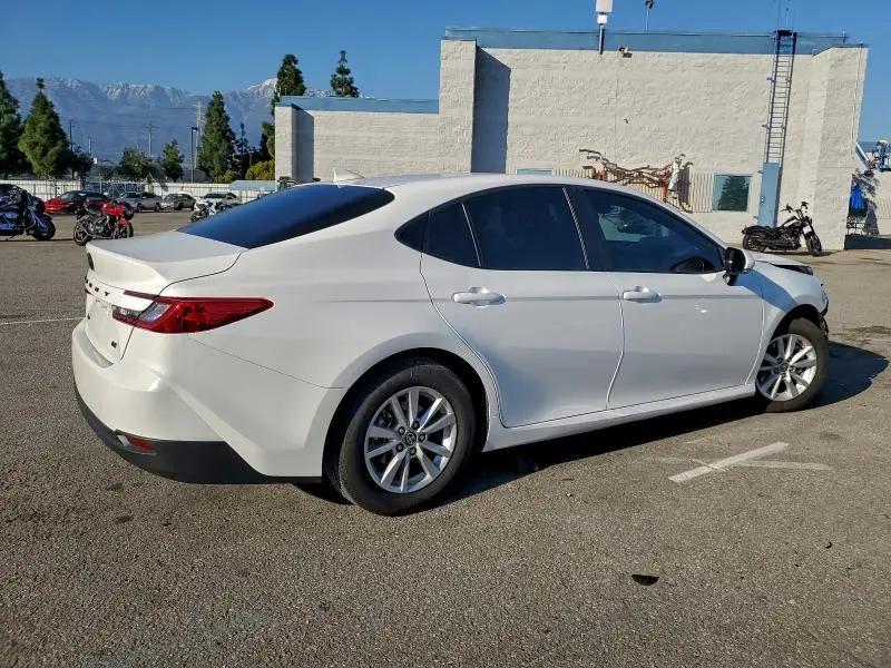 2025 TOYOTA CAMRY XSE  