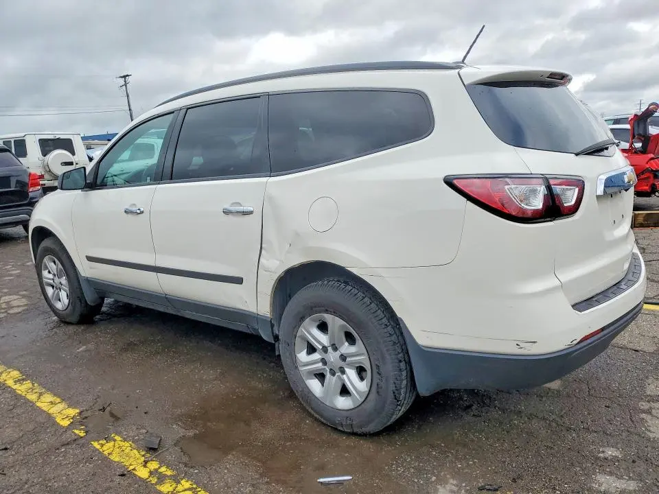 2014 CHEVROLET TRAVERSE LS  