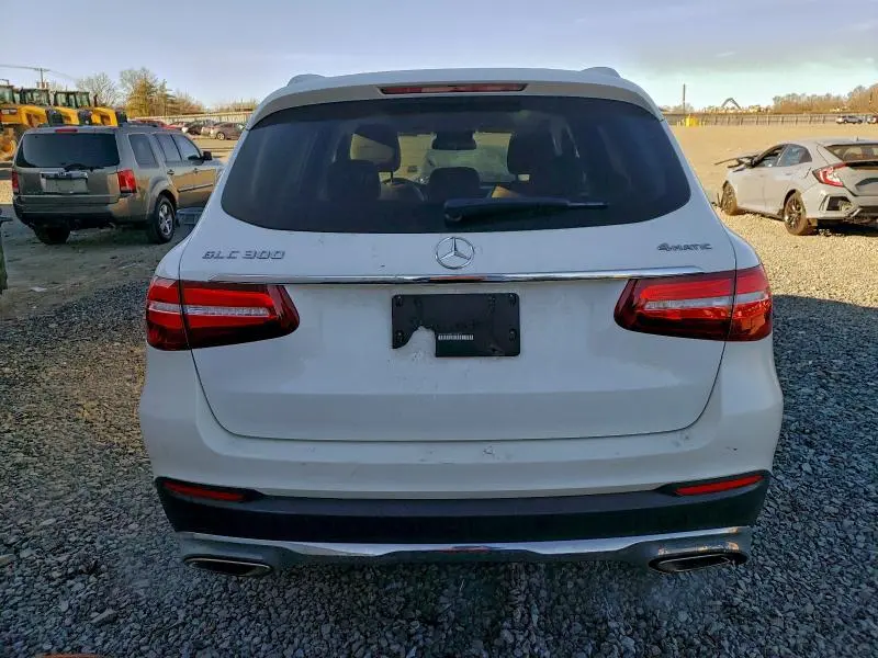 2019 MERCEDES-BENZ GLC 300 4MATIC  