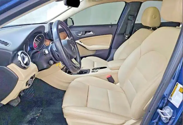 2019 MERCEDES-BENZ GLA 250 4MATIC  