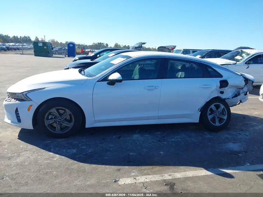 2022 KIA K5 LXS
