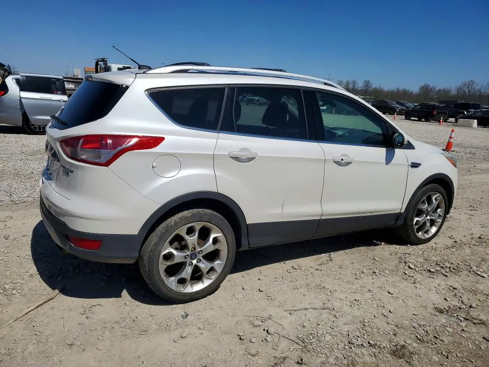2016 FORD ESCAPE TITANIUM  