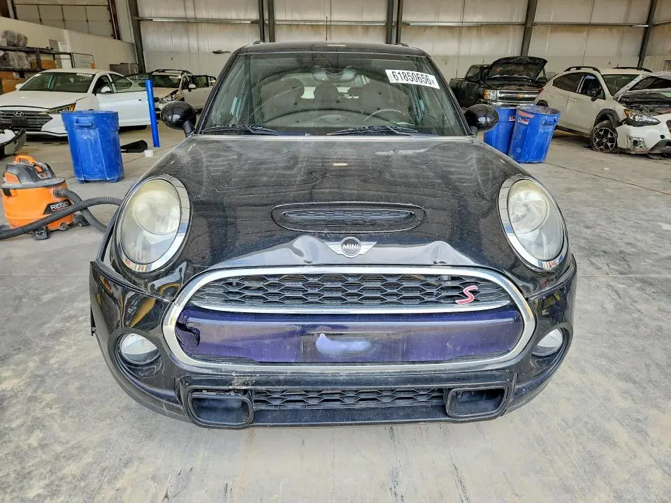 2017 MINI COOPER S  