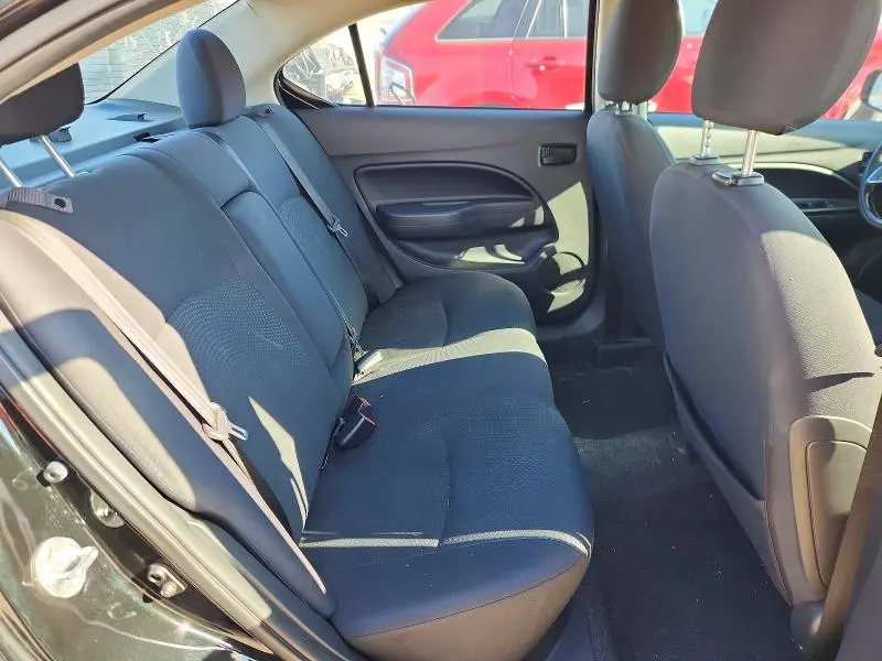 2017 MITSUBISHI MIRAGE G4 ES  