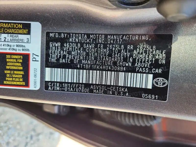 2017 TOYOTA CAMRY SE  