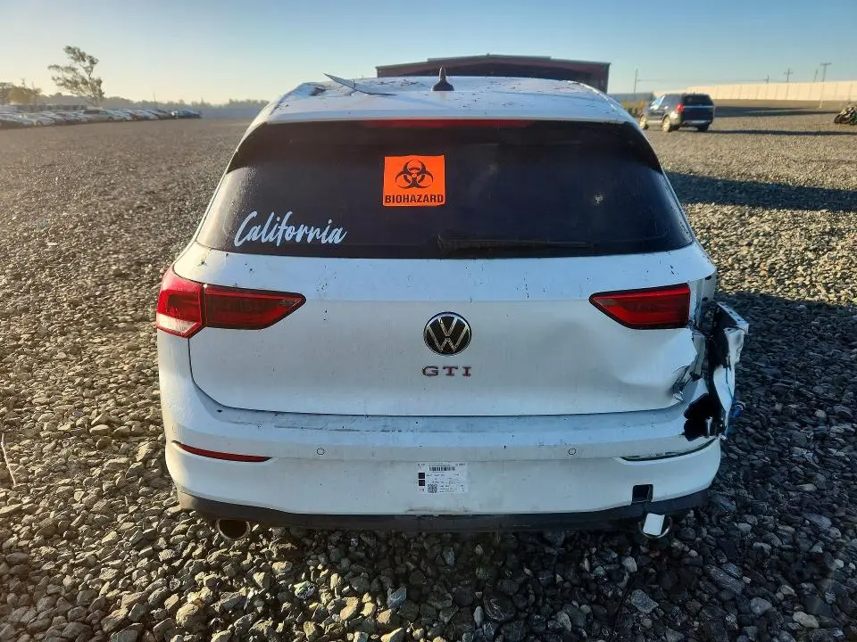 2023 VOLKSWAGEN GTI SE  