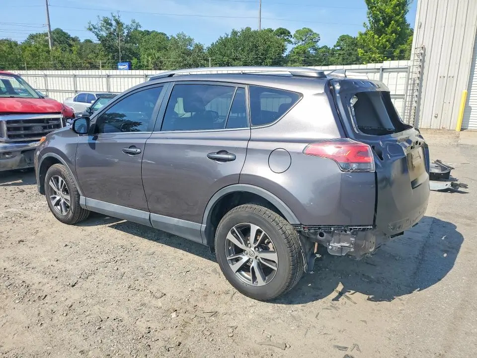 2018 TOYOTA RAV4 XLE  