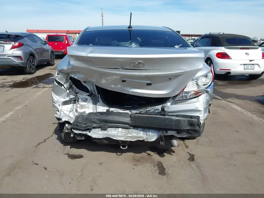 2012 HYUNDAI ACCENT GLS