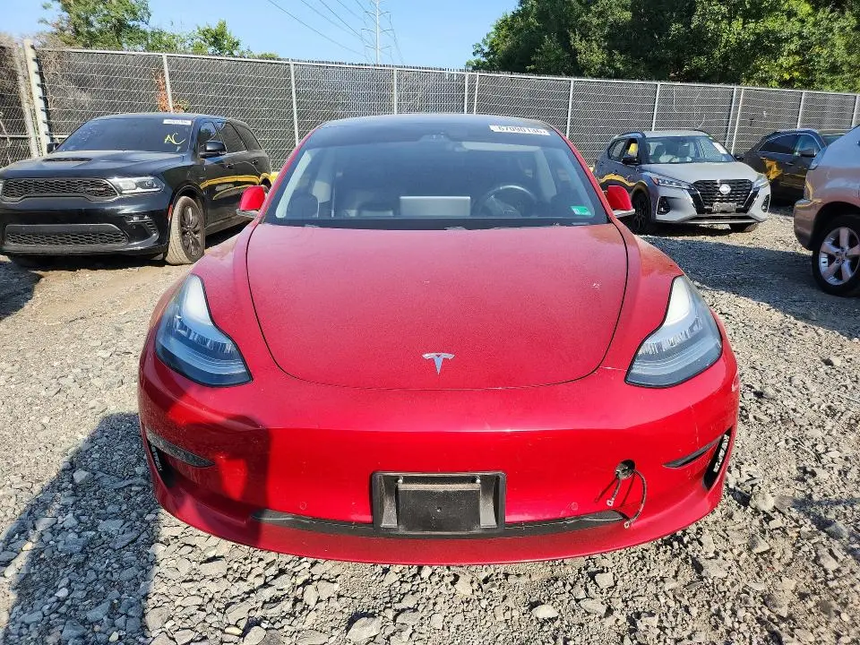 2018 TESLA MODEL 3   
